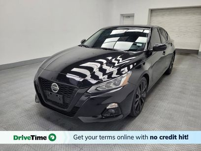 Used 2022 Nissan Altima 2.5 SR w/ Midnight Edition Package