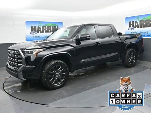 Used 2024 Toyota Tundra Platinum AWD/4WD image 1