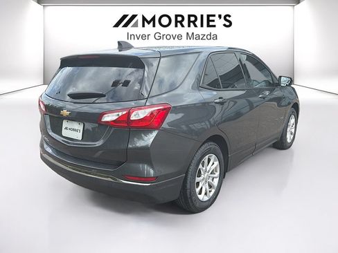 Used 2018 Chevrolet Equinox LS FWD image 5