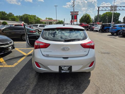 Used 2015 Hyundai Elantra GT FWD image 10