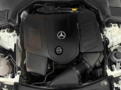 Used 2022 Mercedes-Benz C 300 Sedan image 32