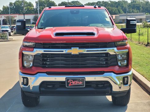 New 2025 Chevrolet Silverado 2500 LT w/ Texas Edition image 2