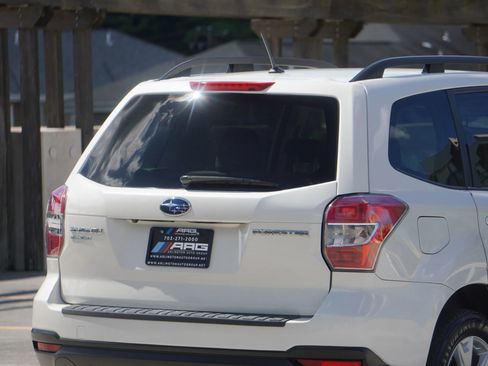 Used 2014 Subaru Forester 2.5i Premium w/ Popular Package #2 image 7