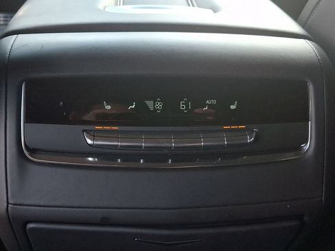 Used 2023 Cadillac Escalade V w/ LPO, ONYX Package AWD/4WD image 28