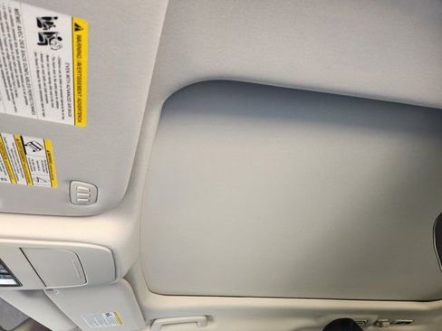 Used 2025 Ford Expedition Max Platinum image 26