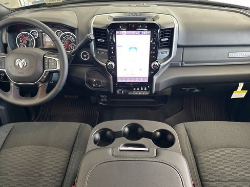 New 2026 RAM 2500 Big Horn AWD/4WD image 14