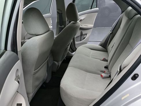 Used 2010 Toyota Corolla LE image 15