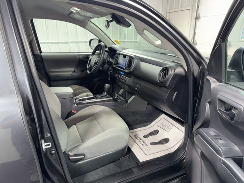 Used 2023 Toyota Tacoma SR AWD/4WD image 10
