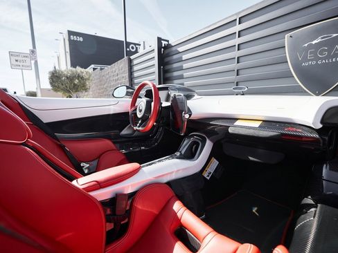 Used 2021 McLaren Elva image 48