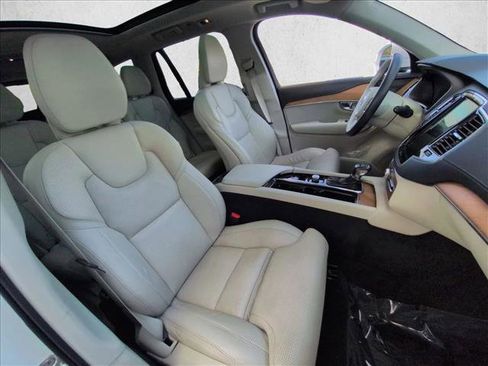 Used 2019 Volvo XC90 T6 Inscription w/ Protection Package image 24