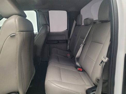 Used 2020 Ford F150 XL w/ Equipment Group 101A Mid RWD image 18