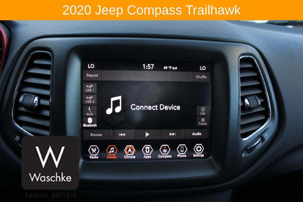 Used 2020 Jeep Compass Trailhawk w/ Popular Equipment Group AWD/4WD image 44