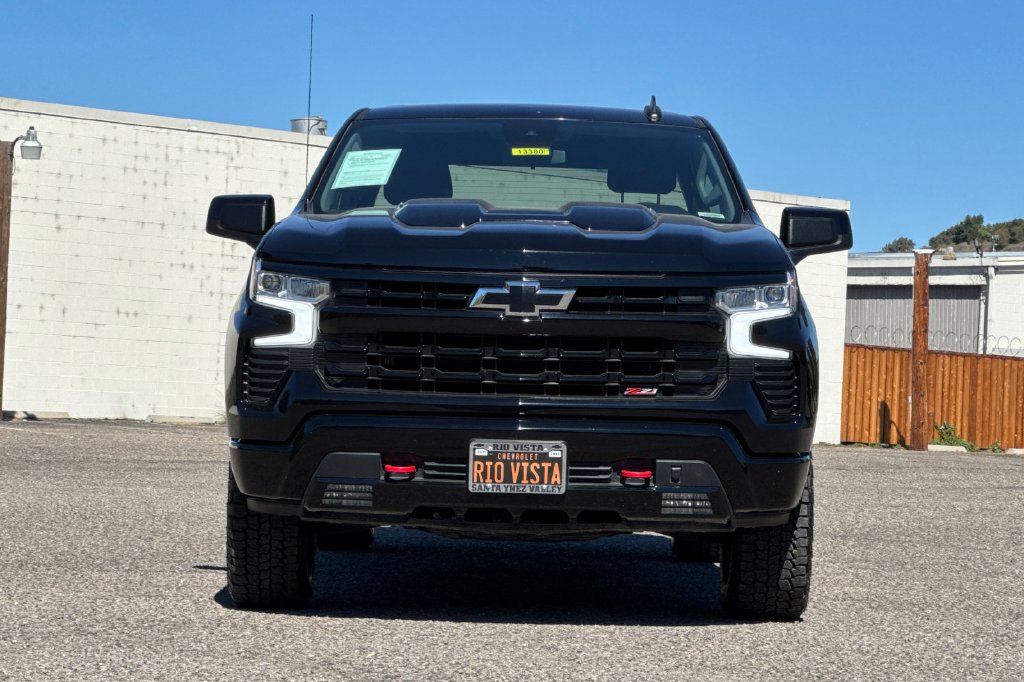 Used 2023 Chevrolet Silverado 1500 LT Trail Boss w/ Protection Package AWD/4WD image 9