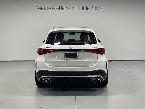 Used 2025 Mercedes-Benz GLC 43 AMG 4MATIC image 4