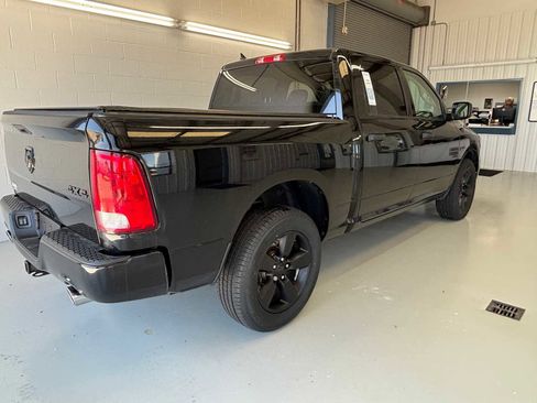 Used 2019 RAM 1500 Express w/ Wheel & Sound Group AWD/4WD image 7