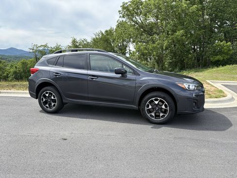 Used 2019 Subaru Crosstrek 2.0i Premium AWD/4WD image 7