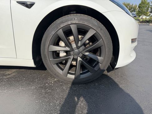 Used 2023 Tesla Model 3 Standard Range RWD image 10