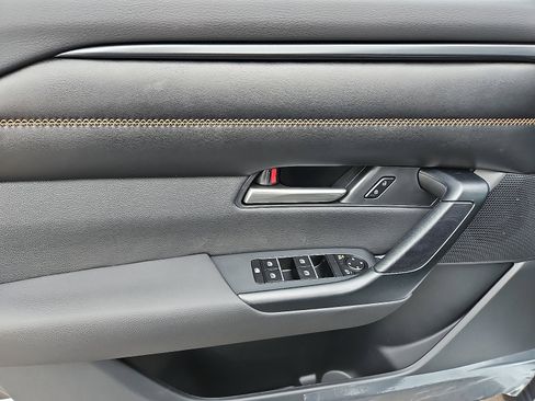 New 2026 MAZDA CX-50 AWD 2.5 Hybrid w/ Cargo Package image 9