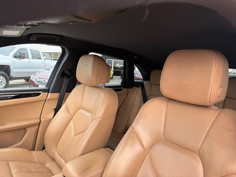 Used 2018 Porsche Macan S AWD/4WD image 6