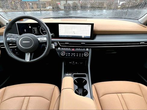 Used 2025 Hyundai Sonata Limited image 15