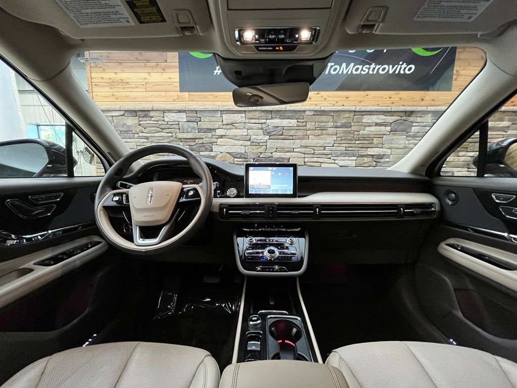 Used 2020 Lincoln Corsair Reserve w/ Equipment Group 201A AWD/4WD image 28