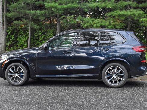 Used 2023 BMW X5 xDrive40i w/ M Sport Package AWD/4WD image 5