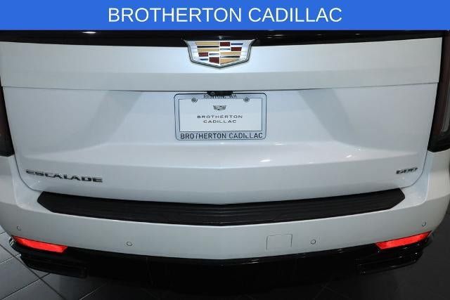Used 2021 Cadillac Escalade Sport w/ Driver Assist Tech Package AWD/4WD image 16