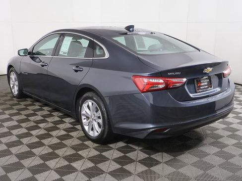 Used 2021 Chevrolet Malibu LT image 8