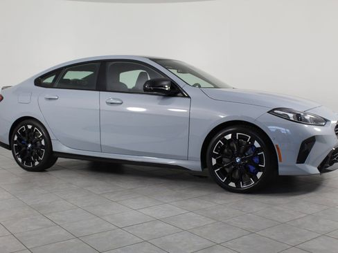 New 2026 BMW M235i xDrive w/ Technology Package AWD/4WD image 18