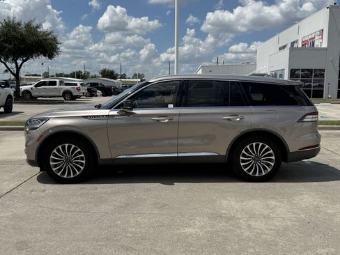 Used 2020 Lincoln Aviator Reserve w/ Equipment Group 201A AWD/4WD image 8