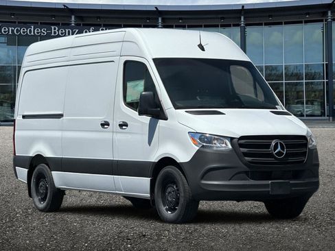 New 2025 Mercedes-Benz Sprinter 2500 image 2