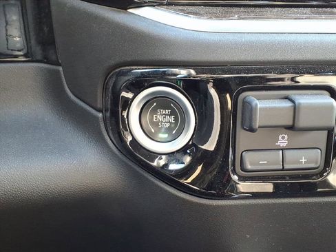 Used 2022 Chevrolet Silverado 1500 RST w/ All Star Edition Plus image 16