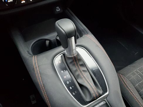 Certified 2025 Honda HR-V Sport image 8