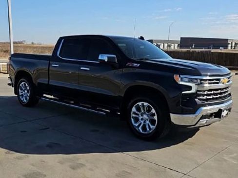 Used 2024 Chevrolet Silverado 1500 LTZ image 2