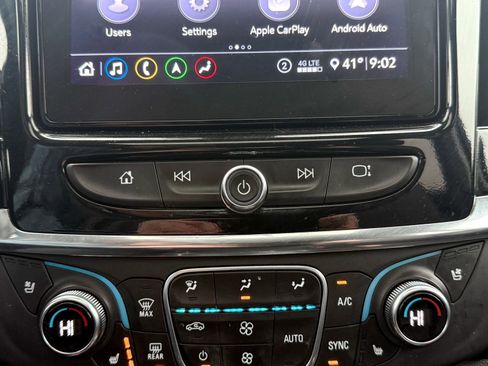 Used 2020 Chevrolet Traverse Premier w/ Redline Edition image 28