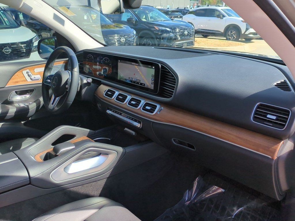 Used 2023 Mercedes-Benz GLE 350 4MATIC image 45
