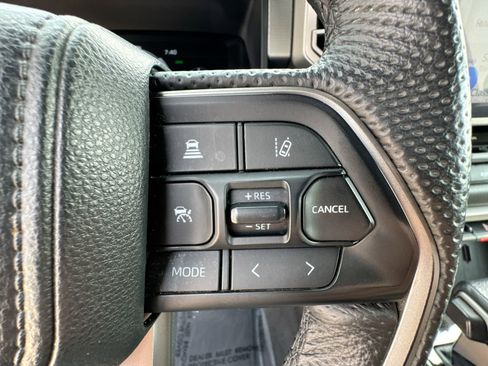 Used 2025 Toyota Tundra Limited image 72