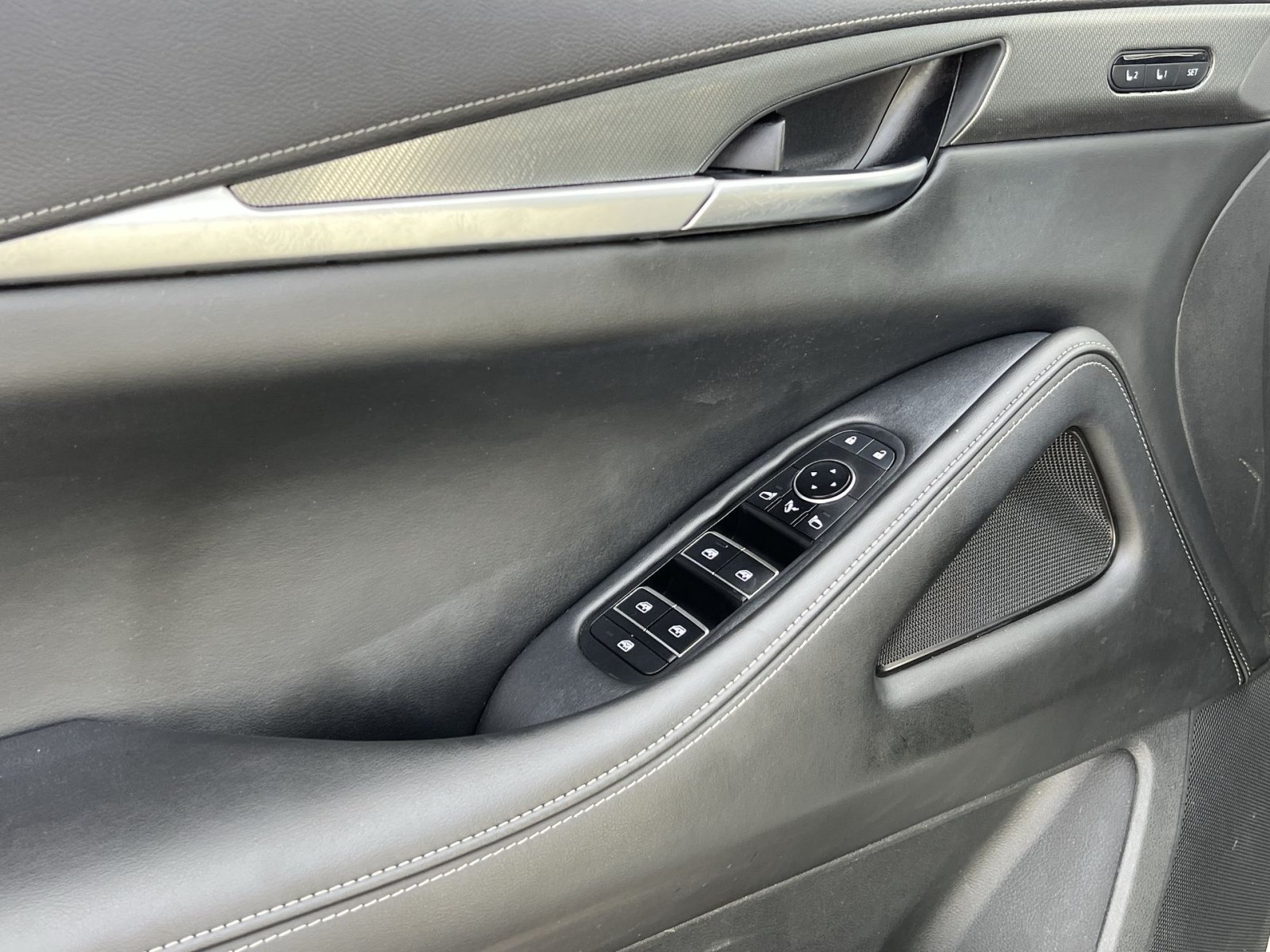 Used 2023 INFINITI QX60 Luxe w/ Cargo Package AWD/4WD image 15