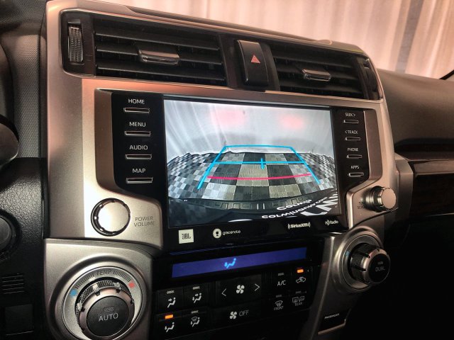Used 2020 Toyota 4Runner Limited AWD/4WD image 21
