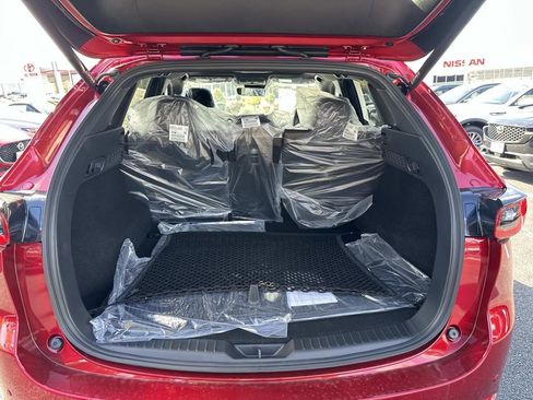 New 2025 MAZDA CX-5 Signature image 17