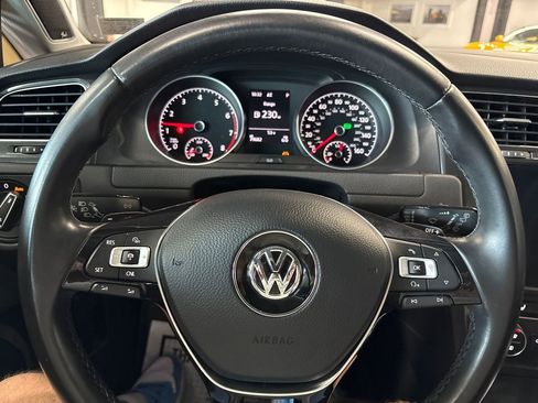 Used 2018 Volkswagen Golf Alltrack SEL AWD/4WD image 37