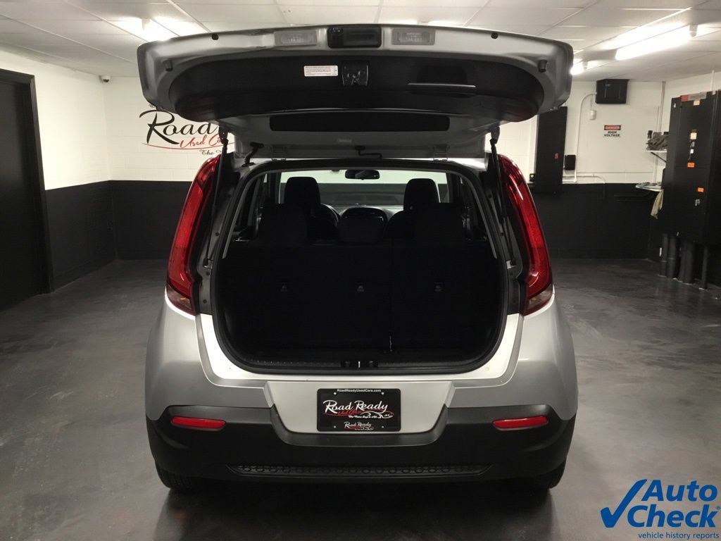Used 2021 Kia Soul LX FWD image 12