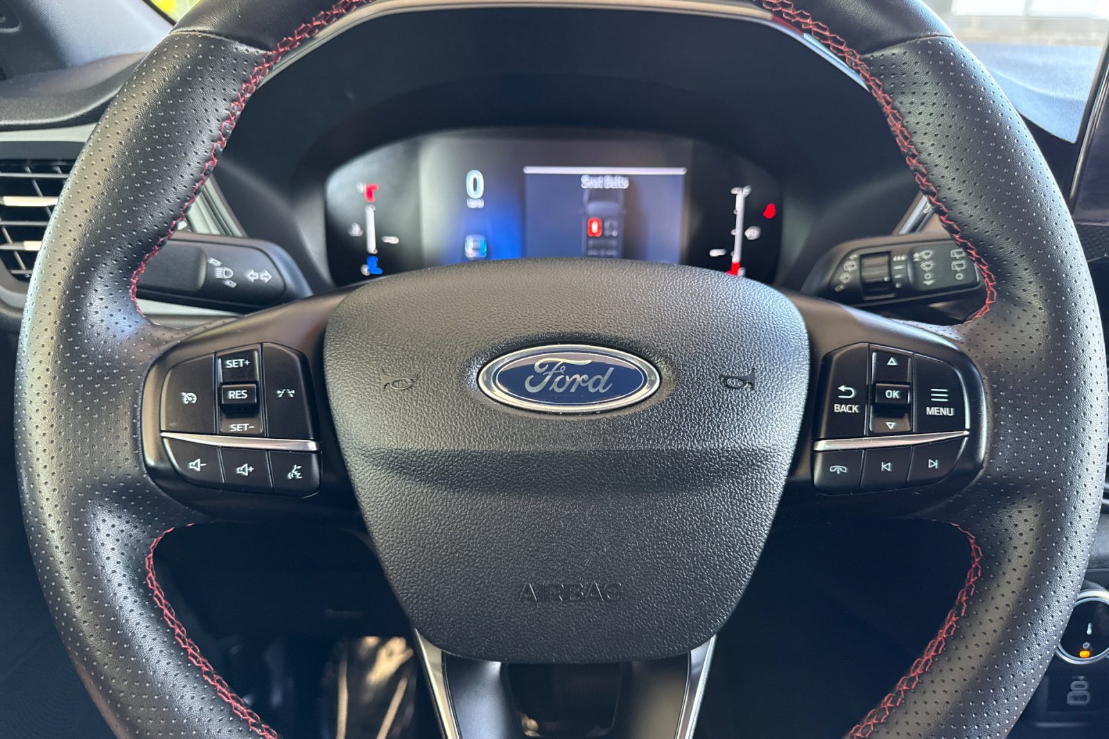 Used 2025 Ford Escape ST-Line Select AWD/4WD image 23