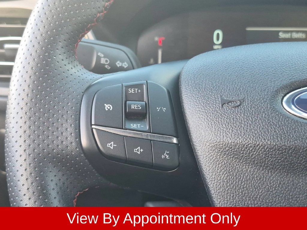 Used 2025 Ford Escape ST-Line AWD/4WD image 14
