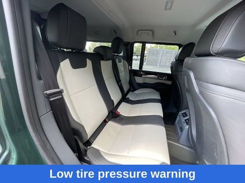 Used 2025 INEOS Grenadier Station Wagon AWD/4WD image 18