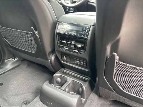 New 2026 Jeep Grand Cherokee L Limited AWD/4WD image 18