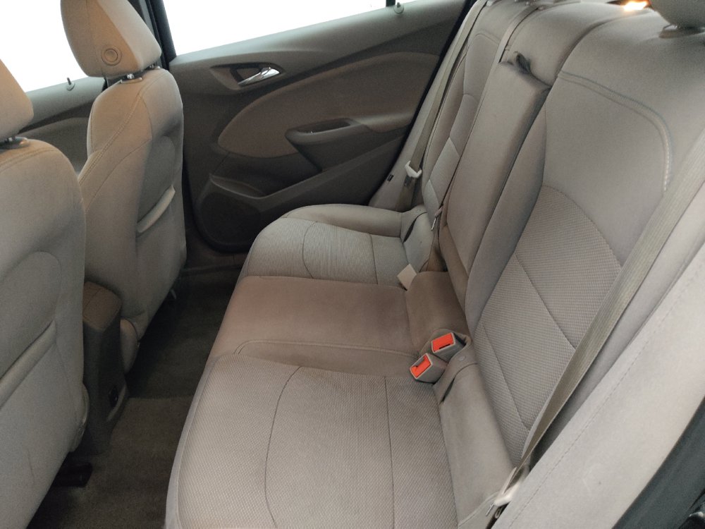 Used 2017 Chevrolet Cruze LT w/ Convenience Package FWD image 18