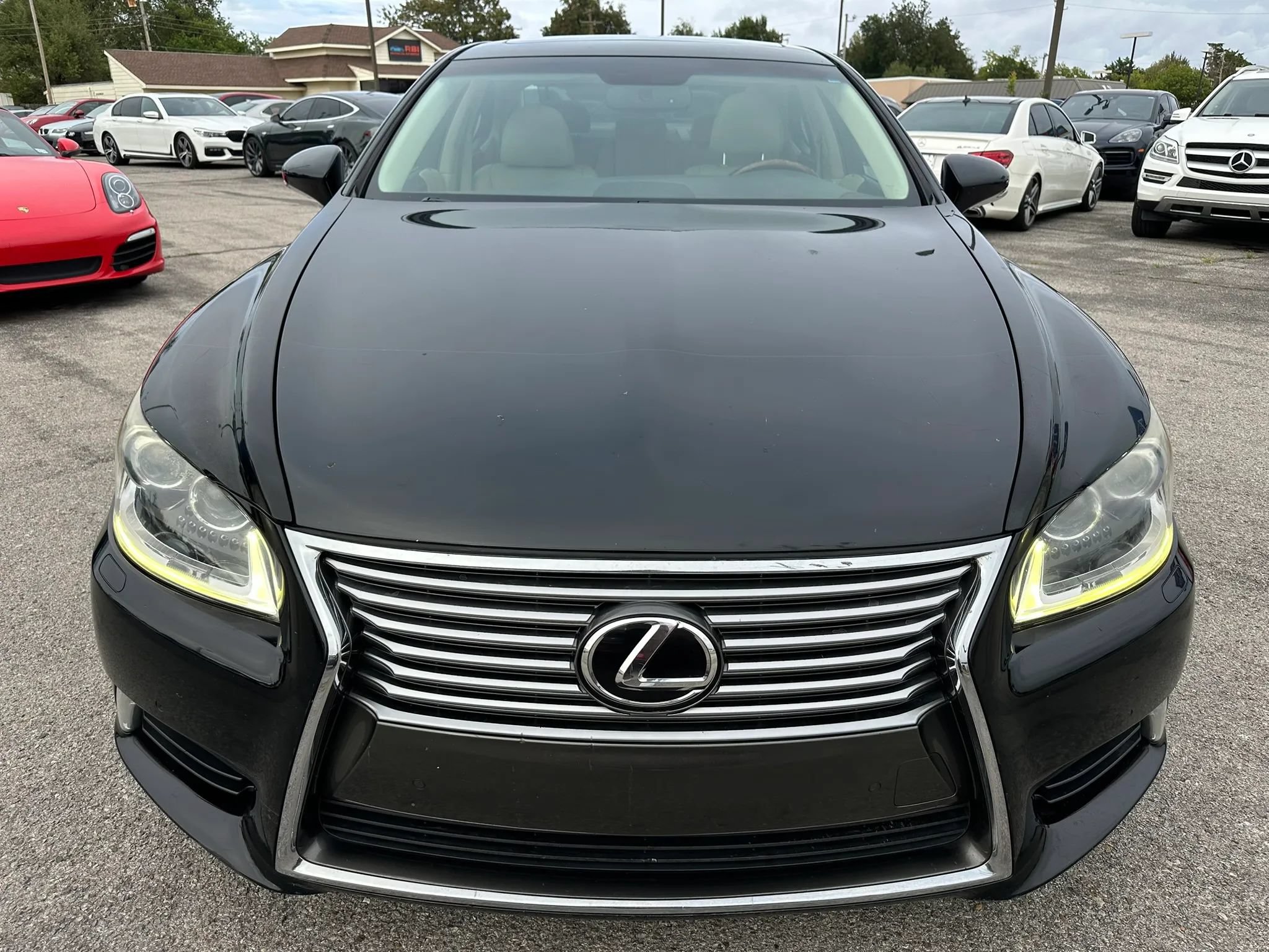 Used 2014 Lexus LS 460 AWD w/ Comfort Package image 30