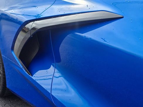 Used 2024 Chevrolet Corvette Stingray Preferred Cpe w/ Z51 Performance Package image 30