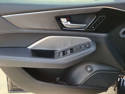 Used 2023 Acura MDX SH-AWD w/ Advance Package image 23